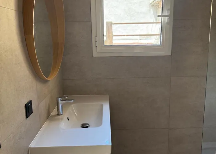 Apartament Monaco 1 *